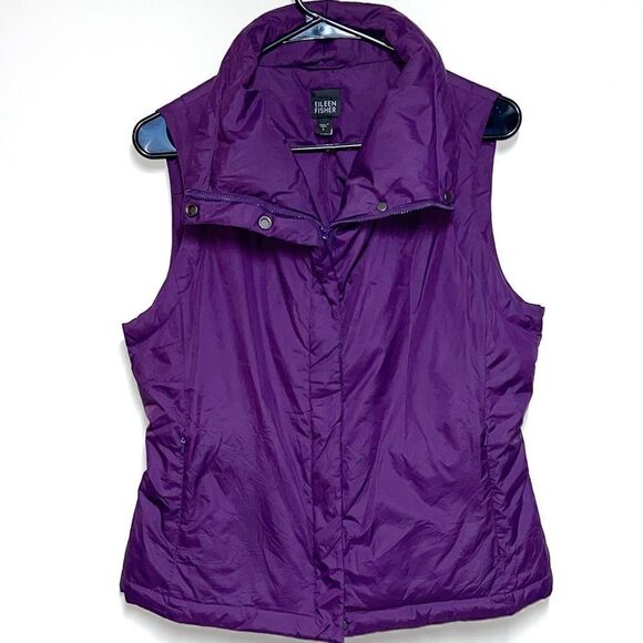 NWOT Eileen Fisher Purple Down puffer zip front vest size Women's S - Picture 1 of 10